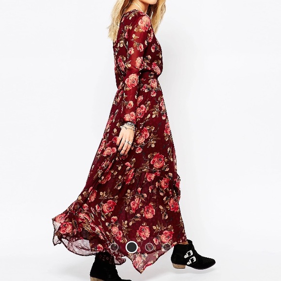 👀ISO👀 A&F Wrap Front Chiffon Maxi Dress Size M/L - Picture 2 of 4